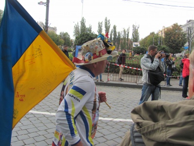 У Чернівцях бігли милю з візочками та собачками (ФОТО)