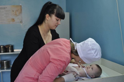 До Чернівців надійшли майже всі необхідні дитячі вакцини (ФОТО)