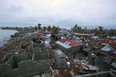 Ураган "Меттью" забрав життя понад 300 мешканців Гаїті. У Флориді – надзвичайний стан