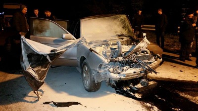 Жахливе ДТП на Буковині: зіткнулися два авто з іноземними номерами, водій і його дитина загинули (ФОТО)