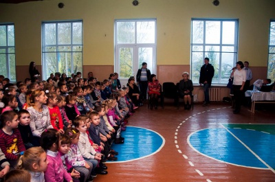 У буковинській школі створили ляльковий театр (ФОТО)