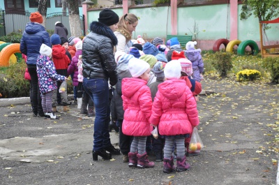 У дитсадку в Чернівцях провели осінній ярмарок (ФОТО)