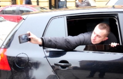 У Чернівцях водії автомобілів з іноземною реєстрацією знову влаштували автопробіг протесту (ВІДЕО)