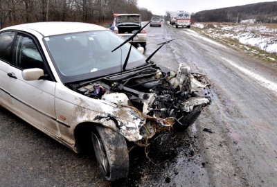 ДТП з 5 потерпілими, гроші для хворої дівчинки та фірма з Донеччини. Найголовніші події на Буковині минулої доби