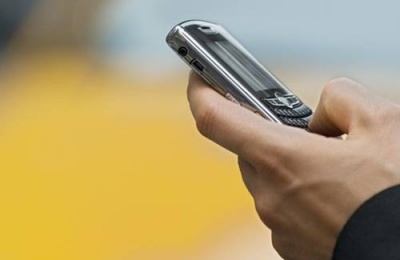 У Чернівцях поліція затримала зловмисника, що відібрав мобільний телефон у перехожого
