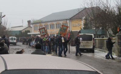 На Буковині поховали одного з трьох загиблих в ДТП у Кіцмані (ФОТО)