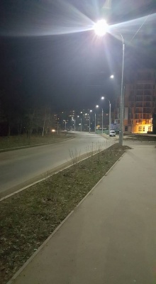 У Чернівцях з’явилося вуличне освітлення на вулиці Воробкевича