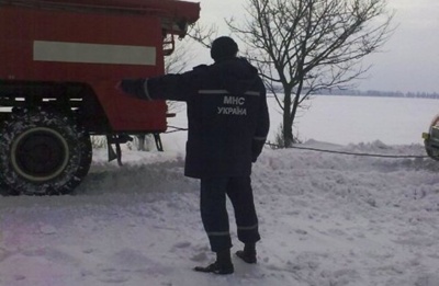 У ніч на Різдво на Житомирщині відбуксовували автобус «Чернівці - Київ»