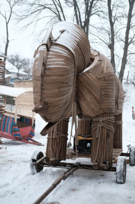 Маланкарі із Горбової привезуть на фестиваль до Чернівців 5-метрового коня із Трої (ФОТО)