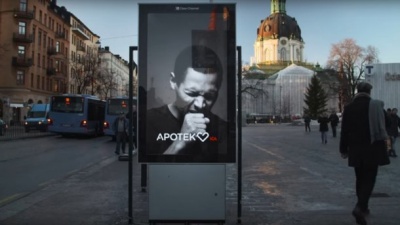 У Швеції створили рекламний щит, який кашляє на курців (ВІДЕО)