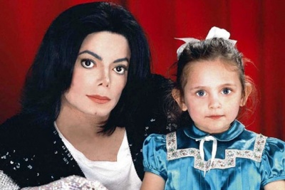 Дочка Майкла Джексона розповіла про умисне вбивство батька