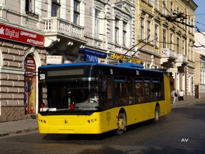 За кредит на нові тролейбуси Чернівці повертатимуть по 5-6 мільйонів гривень щороку, - Каспрук