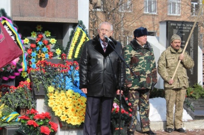 У Чернівцях мітингом і молебнем вшанували пам’ять загиблих в Афганістані