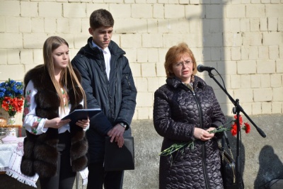 У Чернівцях відкрили меморіальну дошку загиблому учаснику АТО Вадиму Ситнікову (ФОТО)