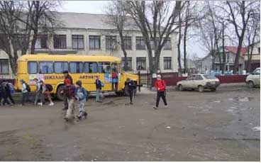 У шкільній їдальні на Буковині знайшли невідому речовину