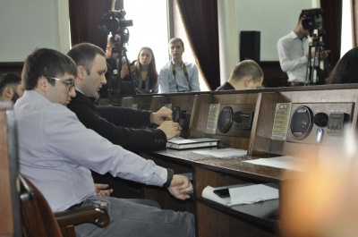 Депутати міськради Чернівців попрацювали дві години і взяли перерву до 13 березня