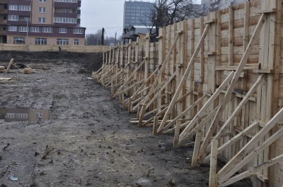 На новому стадіоні у Чернівцях зможуть тренуватися і діти, і дорослі (ФОТО)