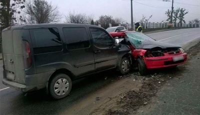 Нічна сесія, трагічне ДТП і подорожчання проїзду. Найголовніші новини Буковини за минулу добу