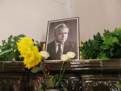 У Чернівцях вшанували пам’ять письменника і філософа Віталія Колодія (ФОТО)