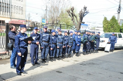 Чернівецькі рятувальники отримали нові машини для гасіння пожеж