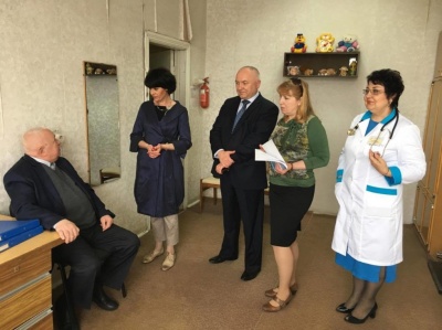 Експертна комісія МОЗ перевіряє Чернівецьку обласну дитячу лікарню (ФОТО)
