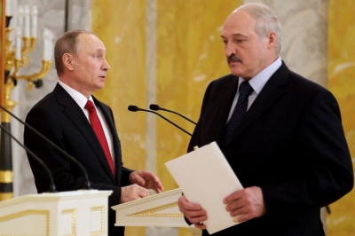 Лукашенко заявив, що не збирається переорієнтовуватися на Захід