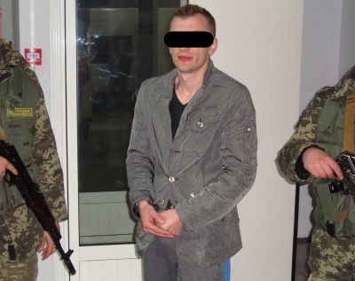 На кордоні на Буковині затримали іноземця, який підозрюється в організації банди