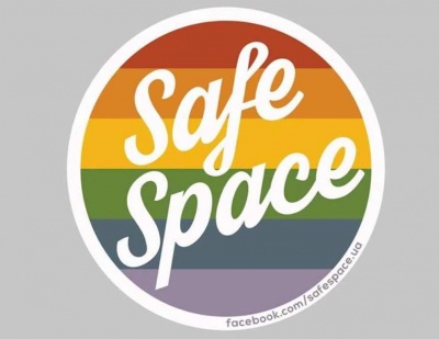 У Чернівцях презентують проект Safe Space: заклади міста об’єднаються проти дискримінації людей