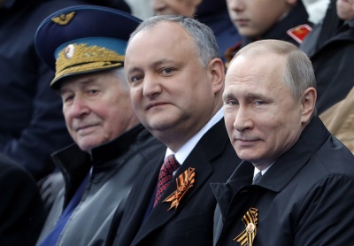 На парад до Путіна приїхав тільки президент Молдови