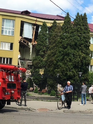 У Коломиї обвалилася стіна місцевого коледжу