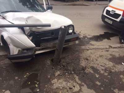 Самогубство юнака, хабар сільського голови і ДТП з накуреним водієм. Головні новини Буковини за 15 травня