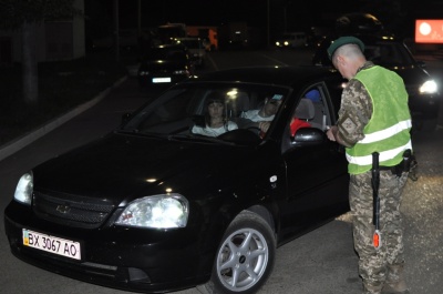 "Це економія коштів і часу": перші буковинці, які скористалися безвізом (ФОТО, ВІДЕО)