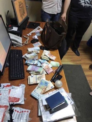 На Буковині перекрили канал вивезення валюти, який кришували контролюючі органи