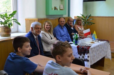 Посол Польщі відвідав чернівецьку школу