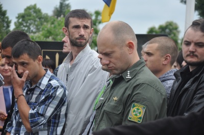 У Чернівцях відкрили оновлену Алею Слави загиблим героям АТО