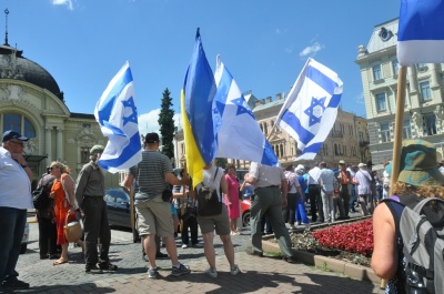 У Чернівцях вшанували пам’ять жертв Голокосту (ФОТО)