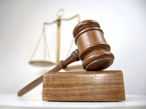 Суд в РФ заочно заарештував прокурора і слідчого у справі Януковича Суд в РФ заочно заарештував прокурора і слідчого у справі Януковича