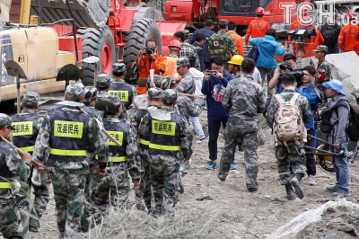 Страшна повінь у Китаї - десятки загиблих, понад 1,5 мільйона евакуйованих