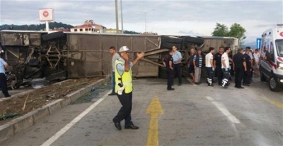 У Туреччині перекинувся автобус з дітьми. 36 осіб постраждали