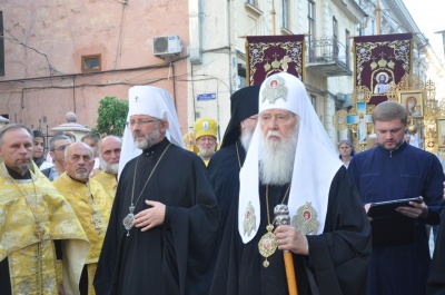 Патріарх Філарет прибув на Буковину (ФОТО)