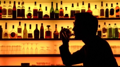Дослідження: Помірне вживання алкоголю покращує пам’ять