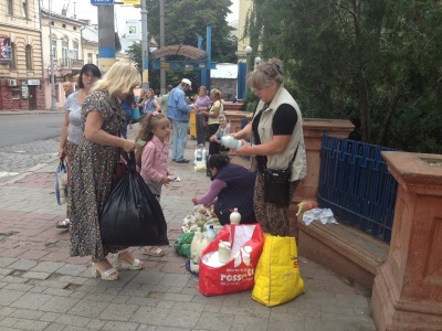 Потяг збив чоловіка, рейди проти стихійної торгівлі і важкі ДТП. Найголовніші новини Буковини за минулу добу