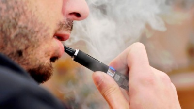 Електронні сигарети сприяють старінню судин, – висновки вчених