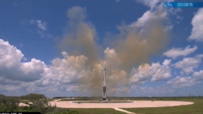SpaceX успішно відправила ракету Falcon 9 на МКС: вражаюче відео запуску
