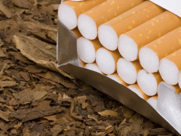 У господарстві на Буковині знайшли склад цигарок