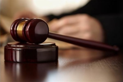 На Буковині на 7 років засудили чоловіка, який обікрав бізнесмена на півмільйона гривень