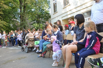 Початок навчального року оголосили в палаці дітей та юнацтва в Чернівцях (ФОТО)