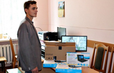 Громада на Буковині закупила комп’ютери для шкіл на 600 тисяч