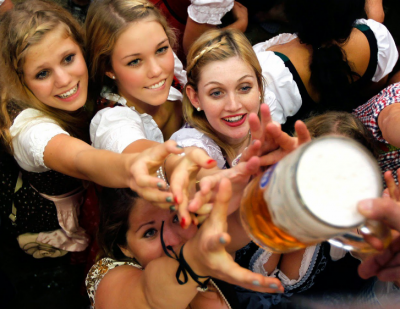 У Німеччині стартував 184-й фестиваль пива «Oktoberfest»