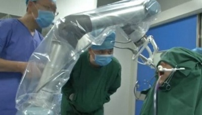 У Китаї робот-стоматолог здійснив вдалу операцію з імплантації зубів